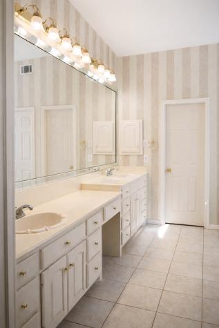 1608 Crown Point Road Mckinney TX 75072