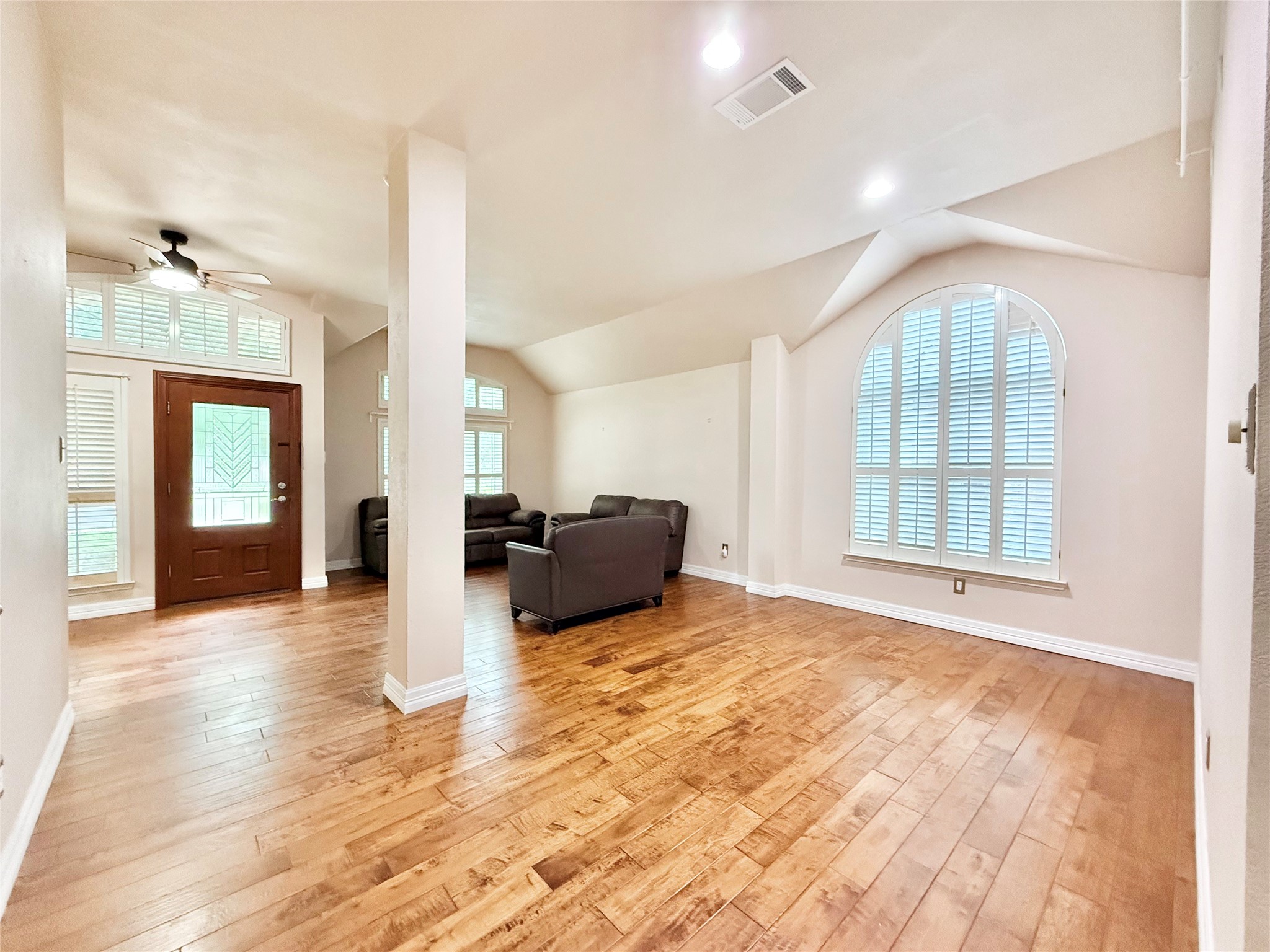 10123 Andre Drive Irving TX 75063
