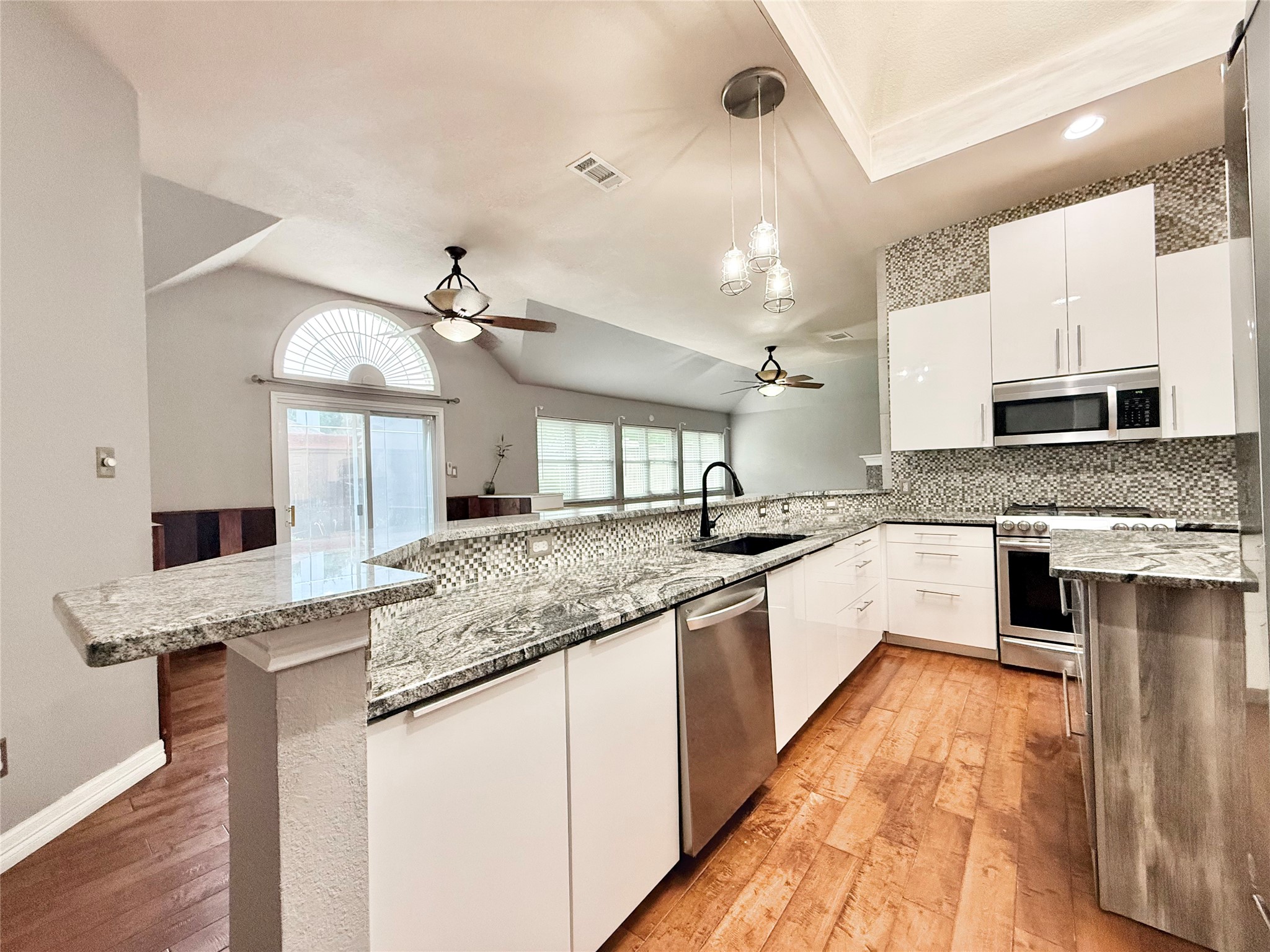10123 Andre Drive Irving TX 75063