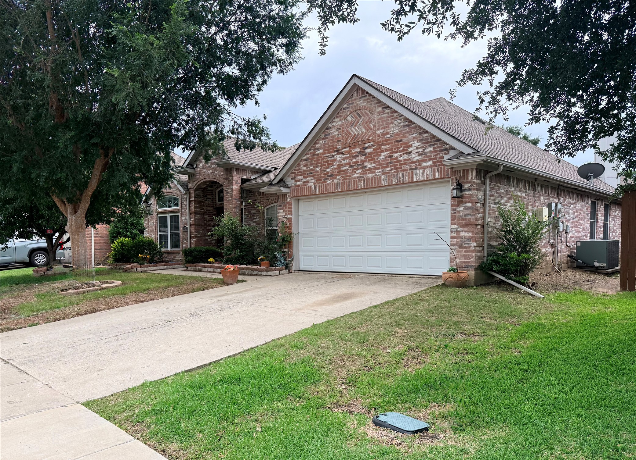 10123 Andre Drive Irving TX 75063