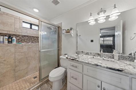 216 Hillside Drive Hewitt TX 76643