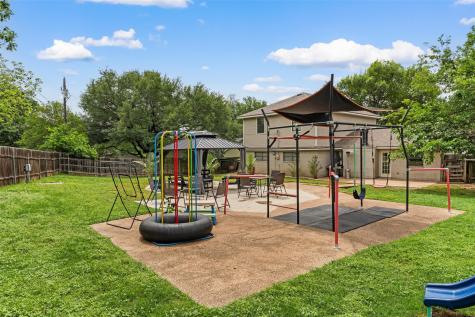 216 Hillside Drive Hewitt TX 76643