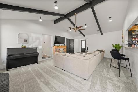 216 Hillside Drive Hewitt TX 76643