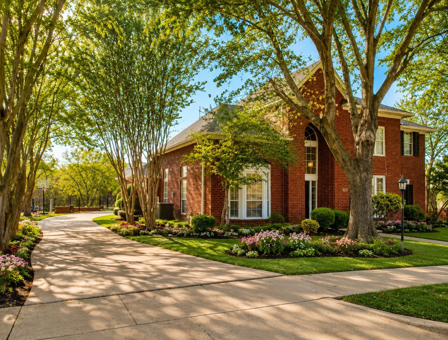 6521 Lynch Lane Garland TX 75044