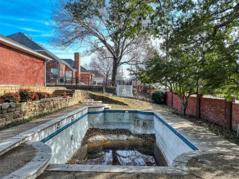 6521 Lynch Lane Garland TX 75044