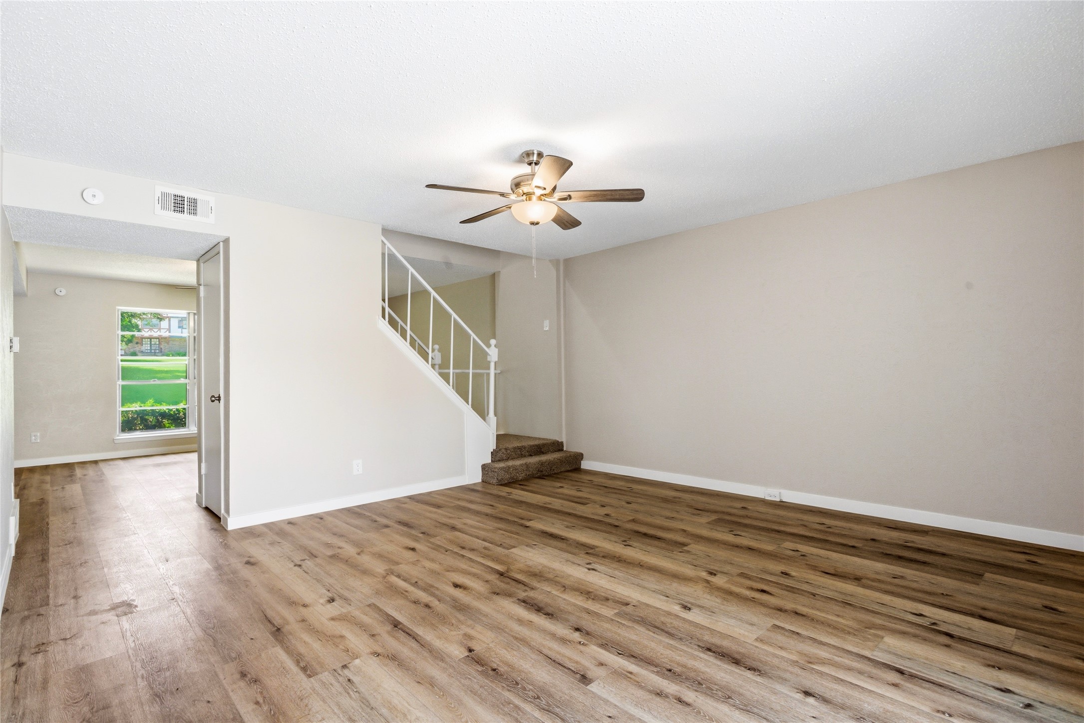 286 Westview Terrace Arlington TX 76013