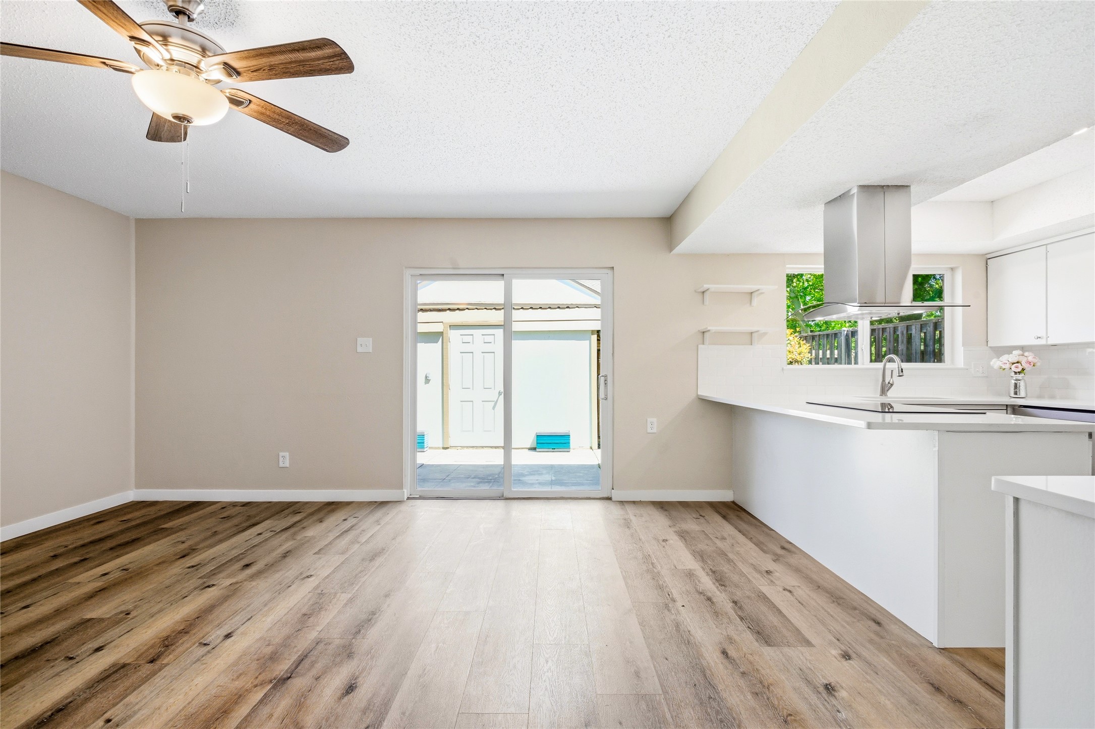 286 Westview Terrace Arlington TX 76013