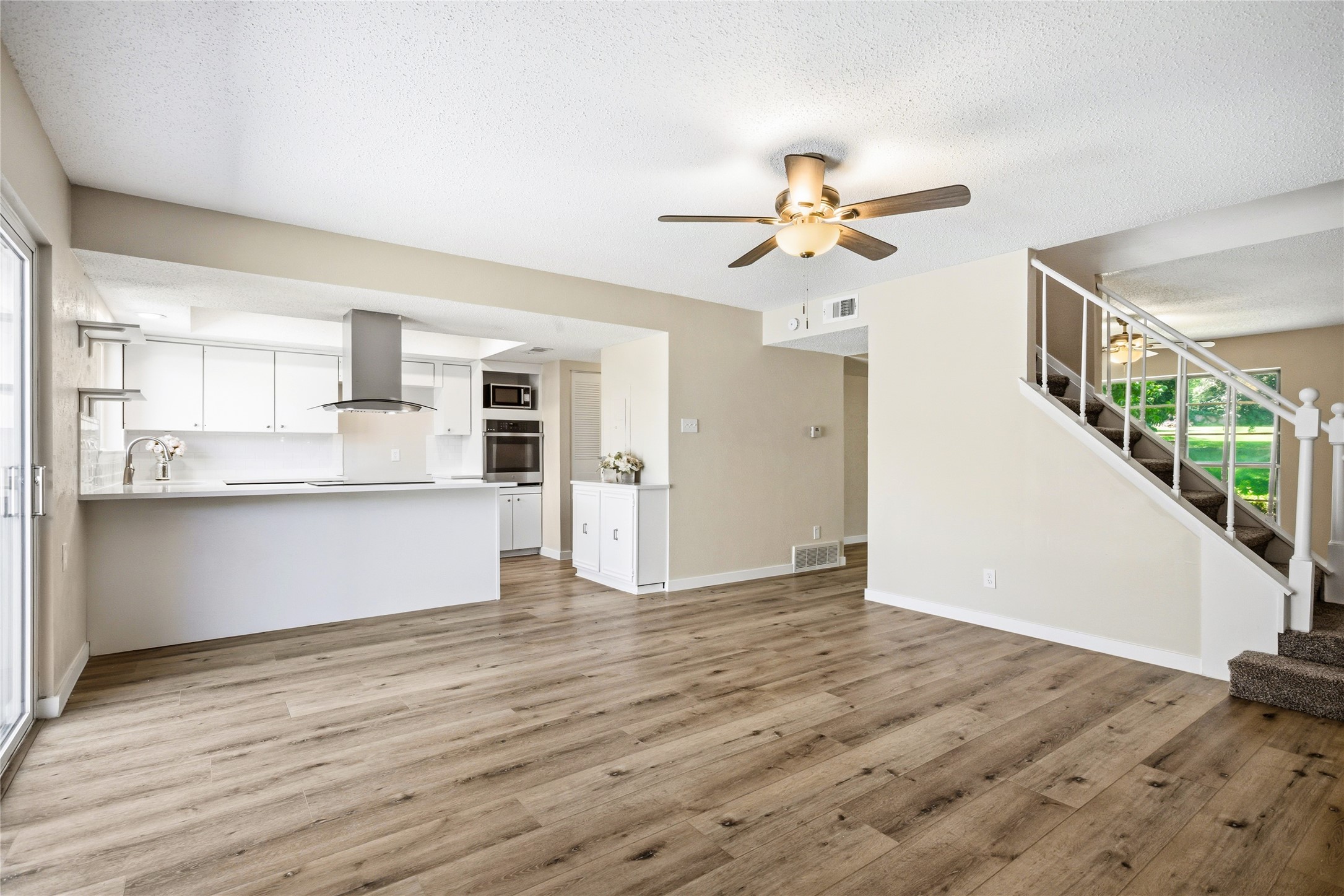 286 Westview Terrace Arlington TX 76013