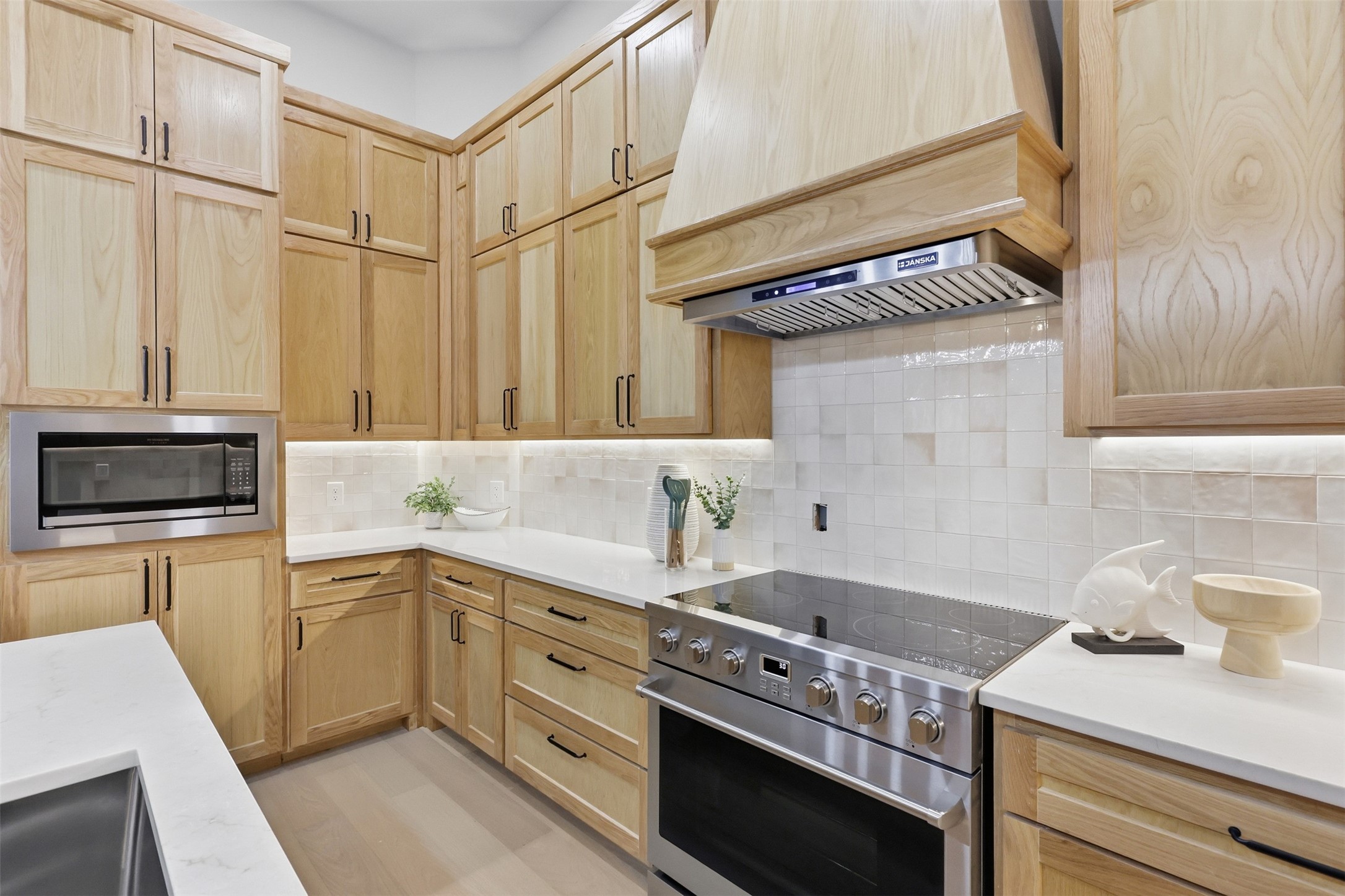 7016 Westover Drive Granbury TX 76049