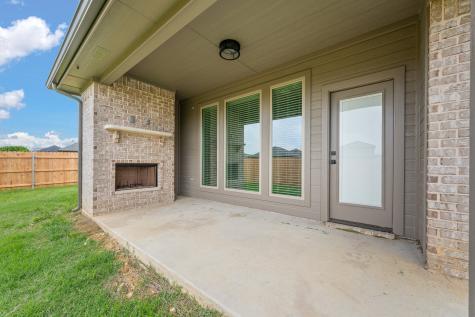 1707 Lakeway Drive Cleburne TX 76033