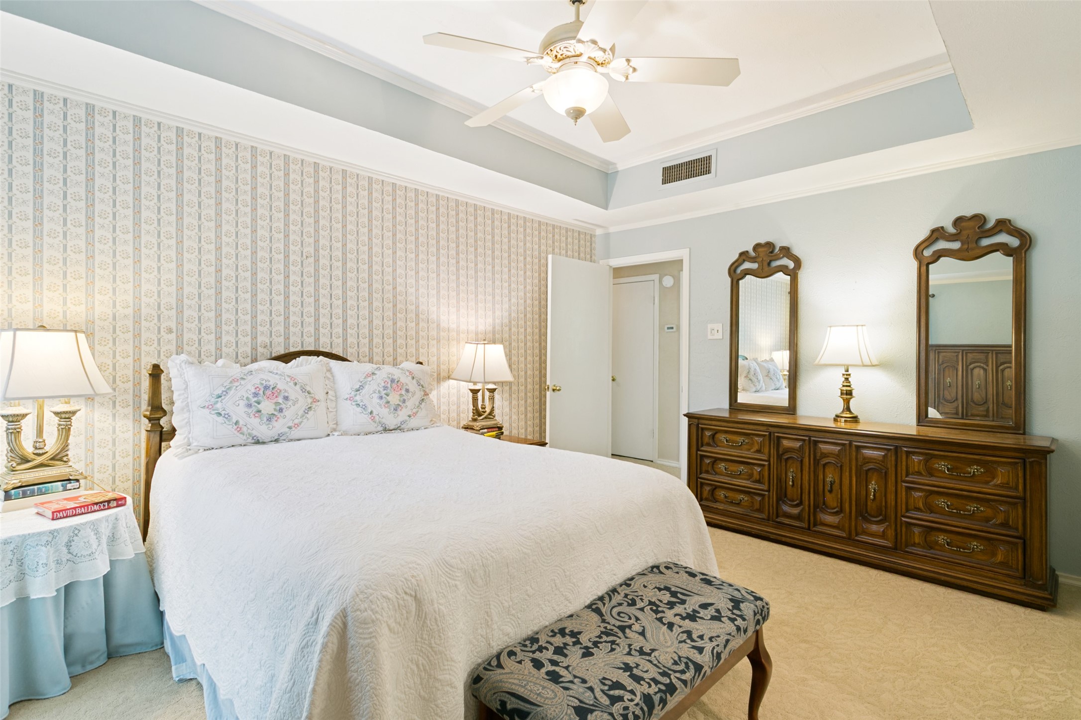 2022 Brookside Drive Grapevine TX 76051