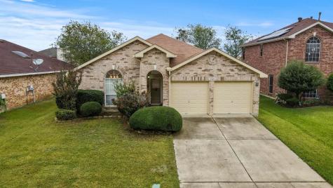 2920 Bourbon Street Fort Worth TX 76123