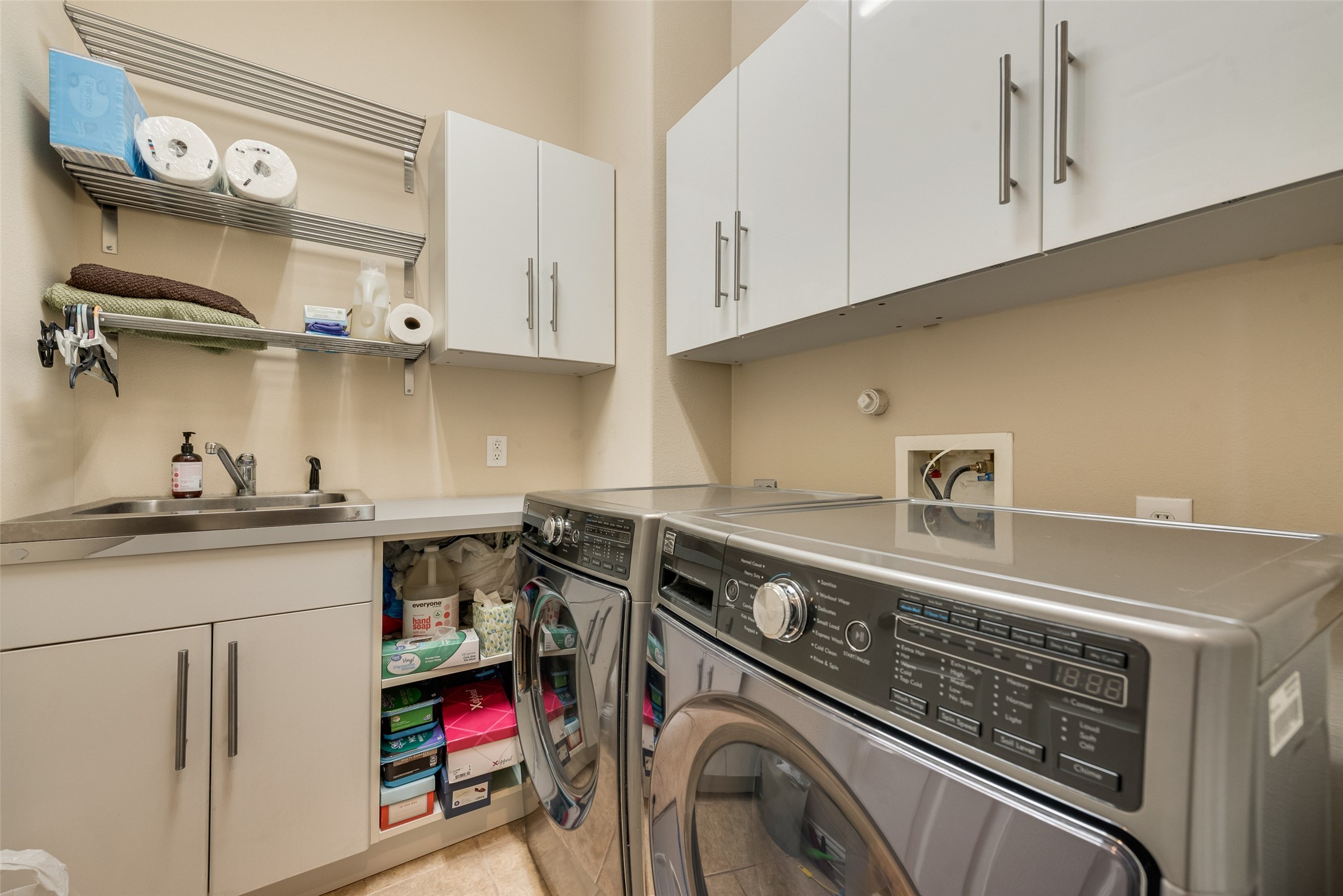 5736 New Castle Drive Richardson TX 75082