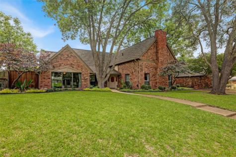 2504 Stone Creek Drive Plano TX 75075