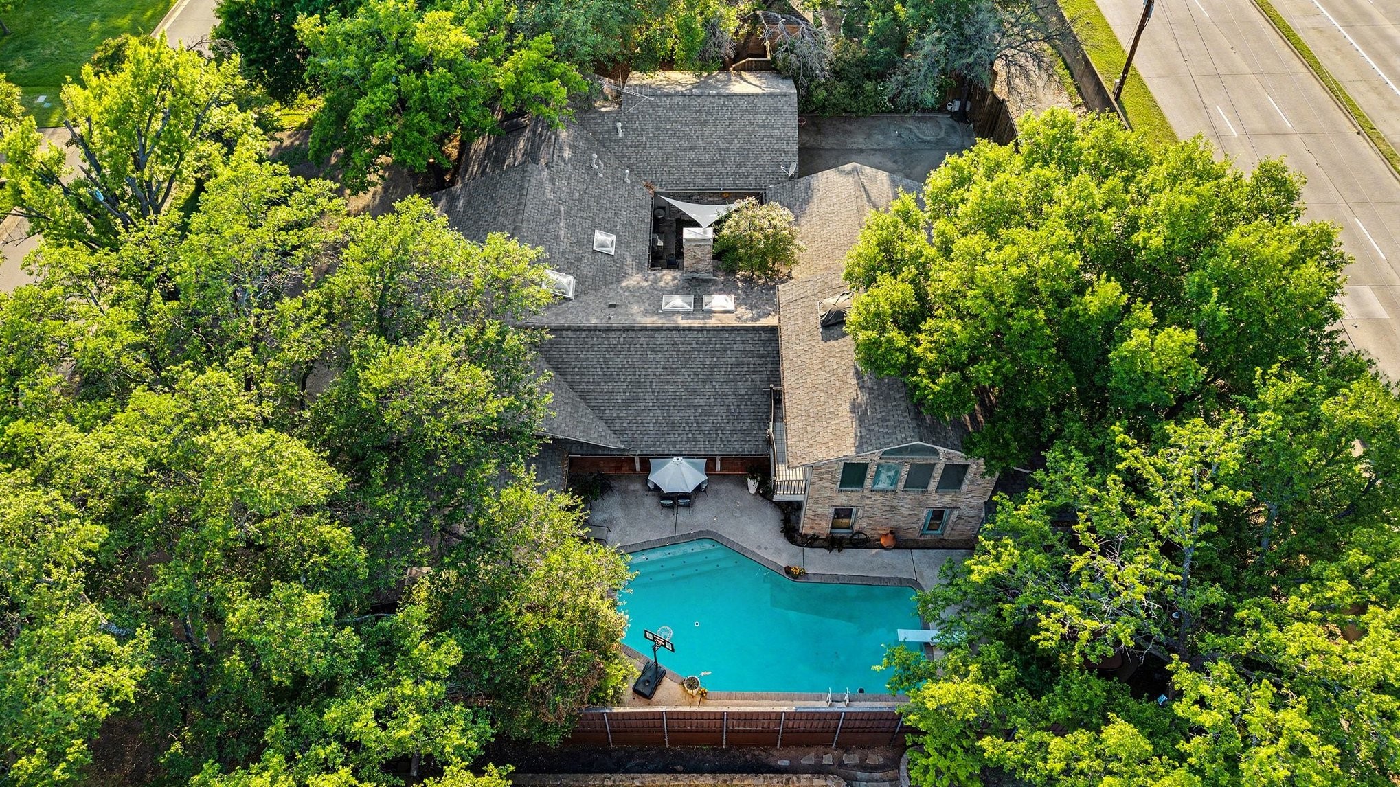 6517 Briarmeade Drive Dallas TX 75254