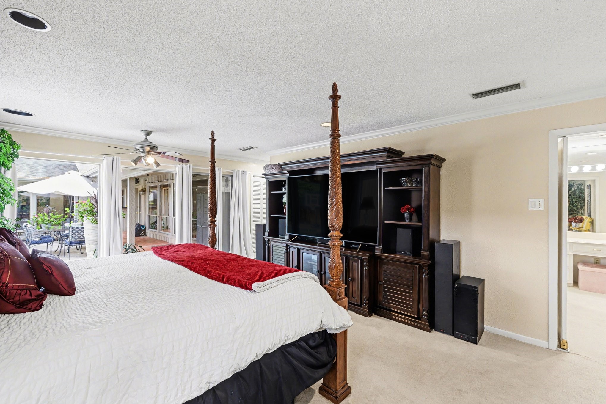 6517 Briarmeade Drive Dallas TX 75254