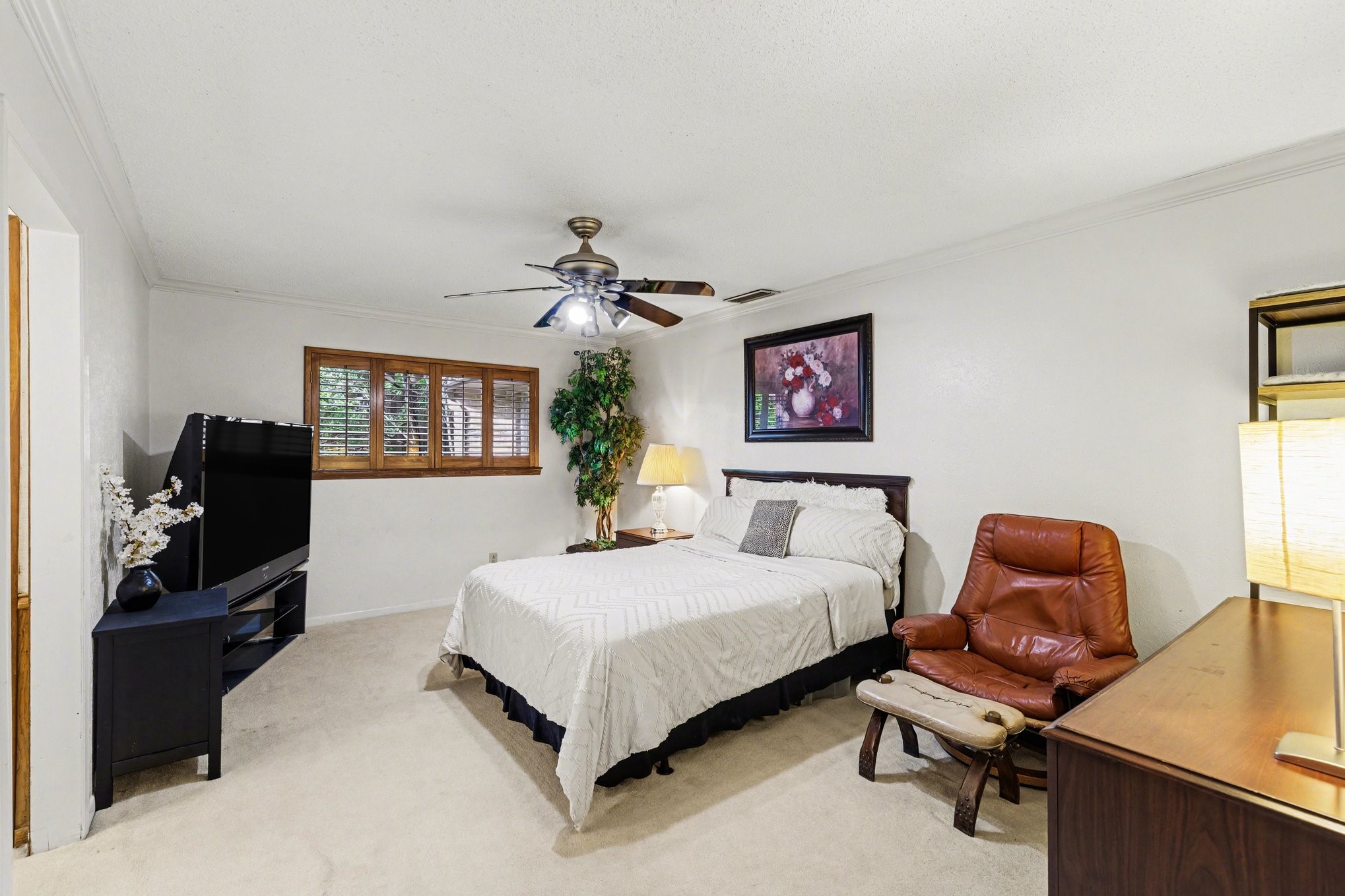 6517 Briarmeade Drive Dallas TX 75254
