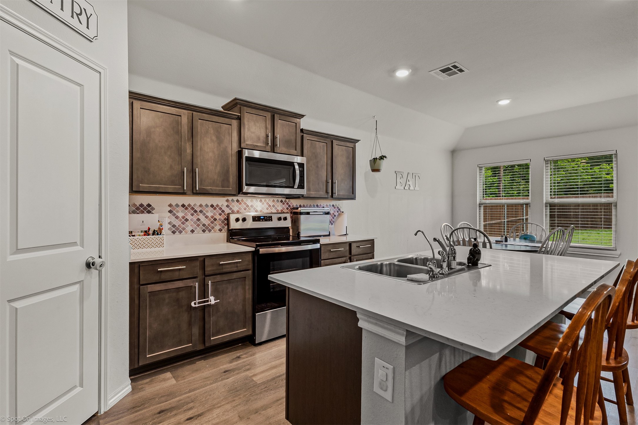 1818 Pecan Valley Drive Kaufman TX 75142