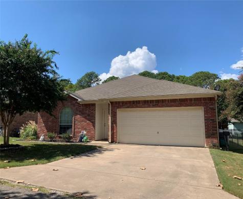 399 Stockard Street Lake Dallas TX 75065