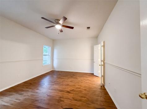 6218 Kingswood Drive Arlington TX 76001