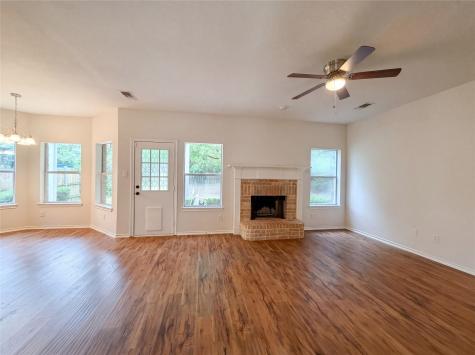6218 Kingswood Drive Arlington TX 76001