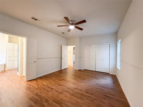 6218 Kingswood Drive Arlington TX 76001