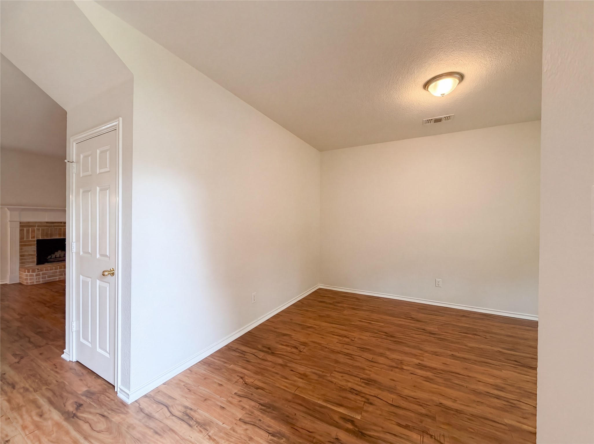 6218 Kingswood Drive Arlington TX 76001