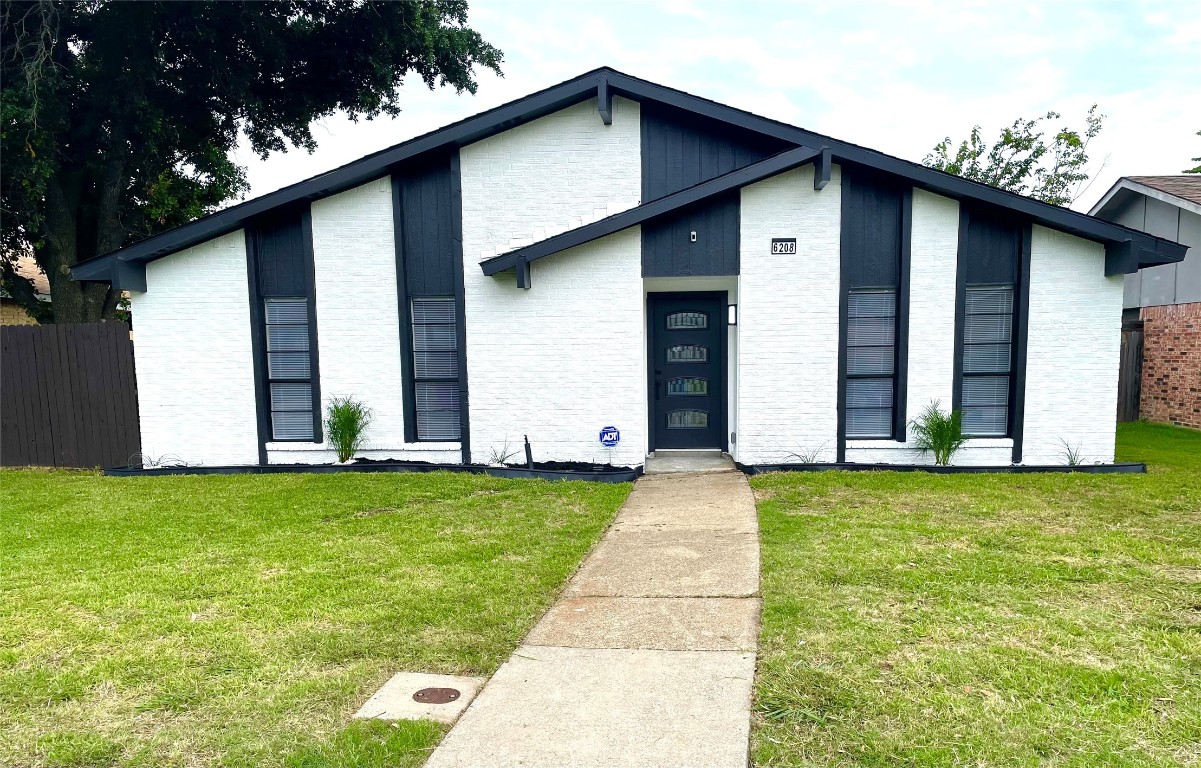 6208 Cedar Lane Rowlett TX 75089