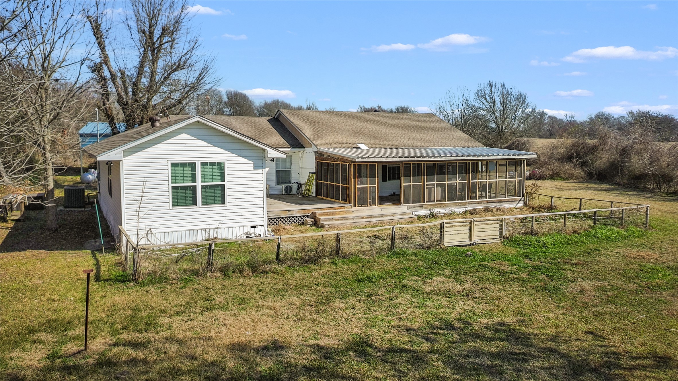 160 Lcr 825 Groesbeck TX 76642