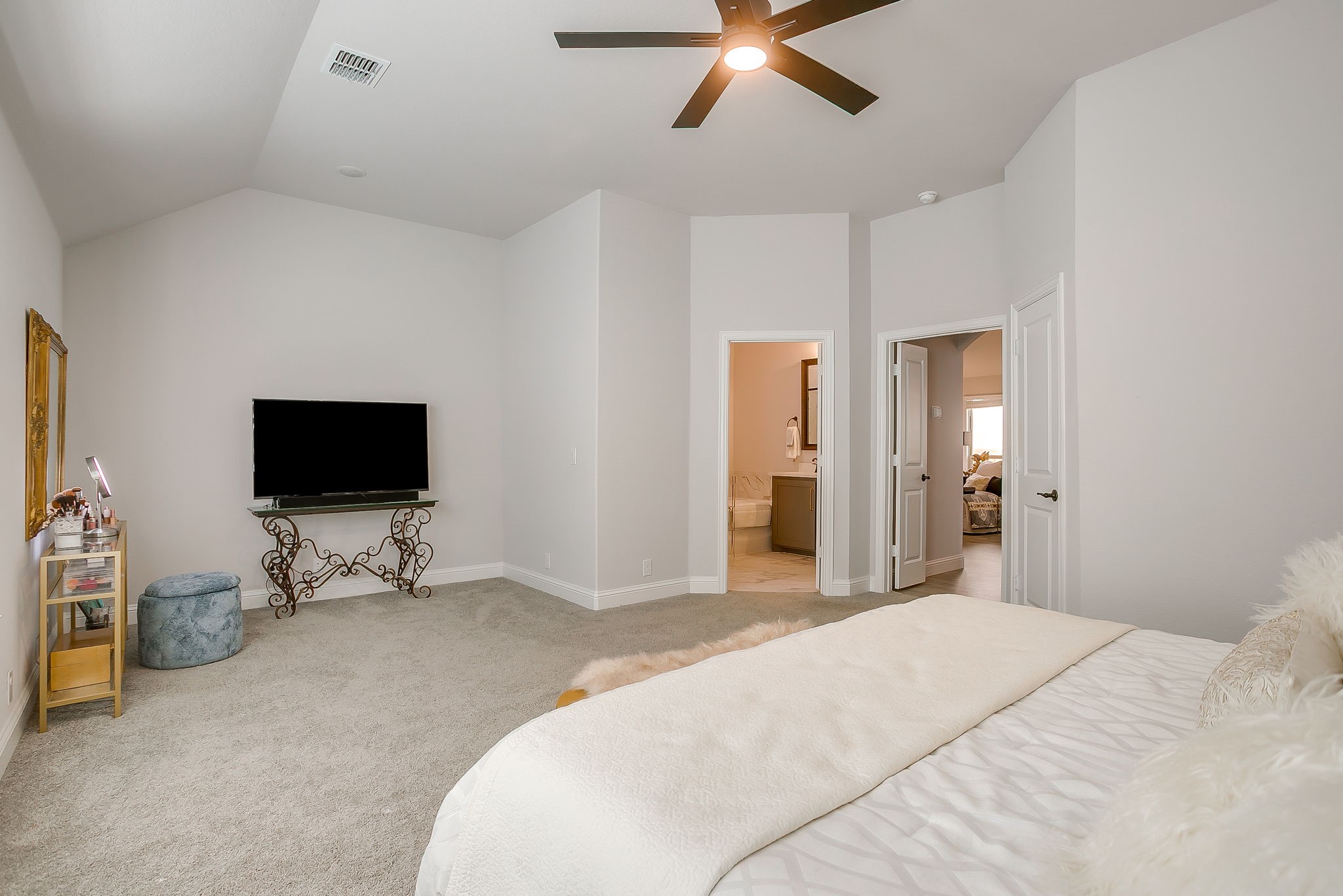 833 Godley Ranch Godley TX 76044