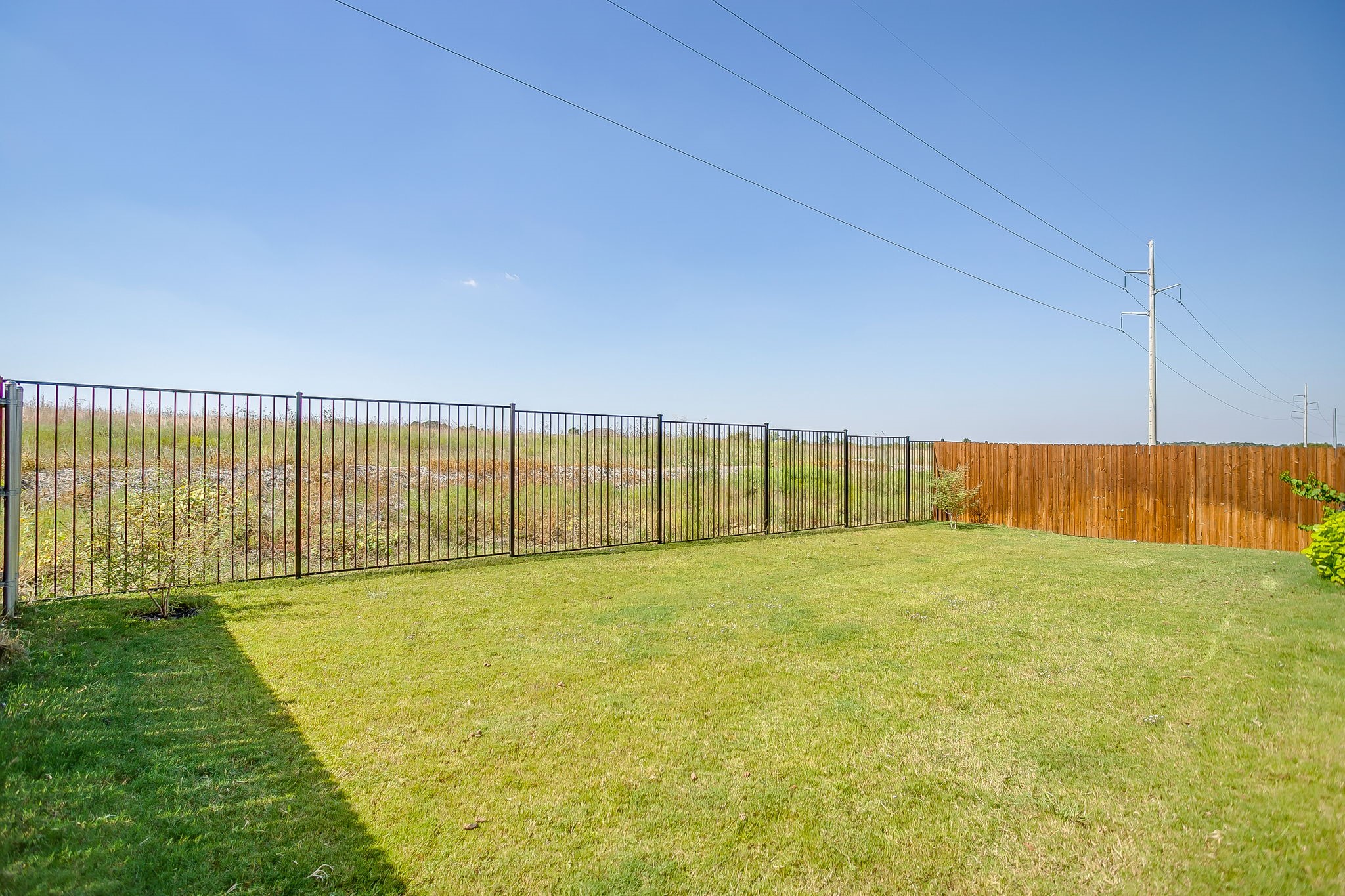 833 Godley Ranch Godley TX 76044