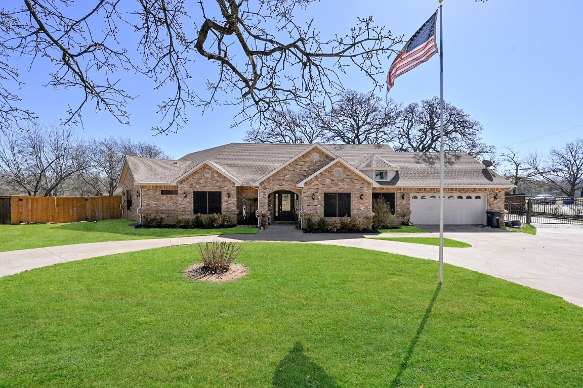 206 Collett Sublett Road Kennedale TX 76060