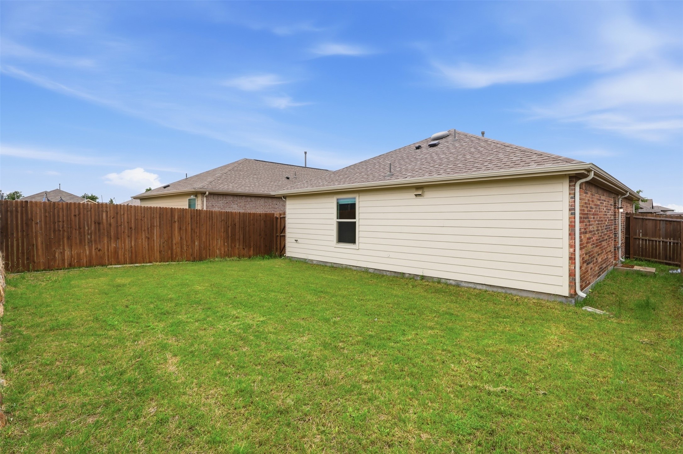 2804 Highgarden Trail Crandall TX 75114