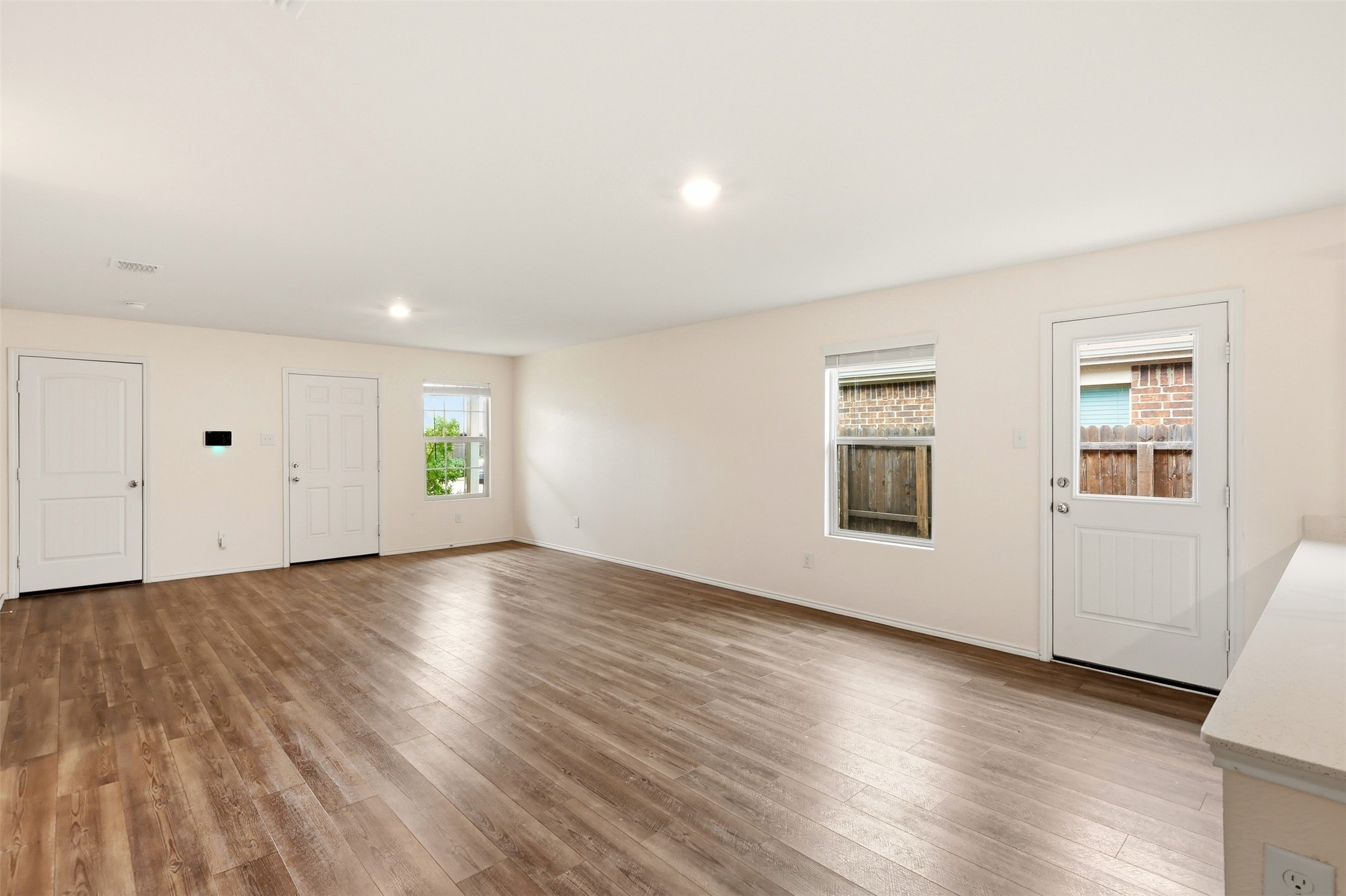 2804 Highgarden Trail Crandall TX 75114