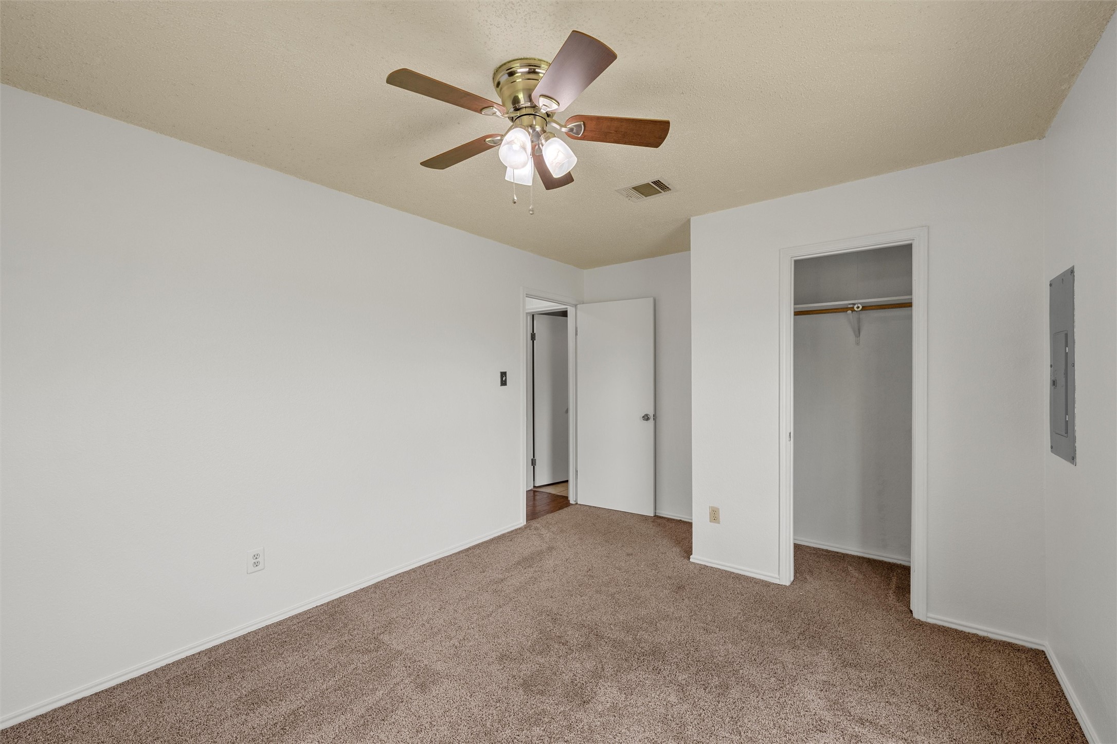 1777 Longhorn Parkway Axtell TX 76624