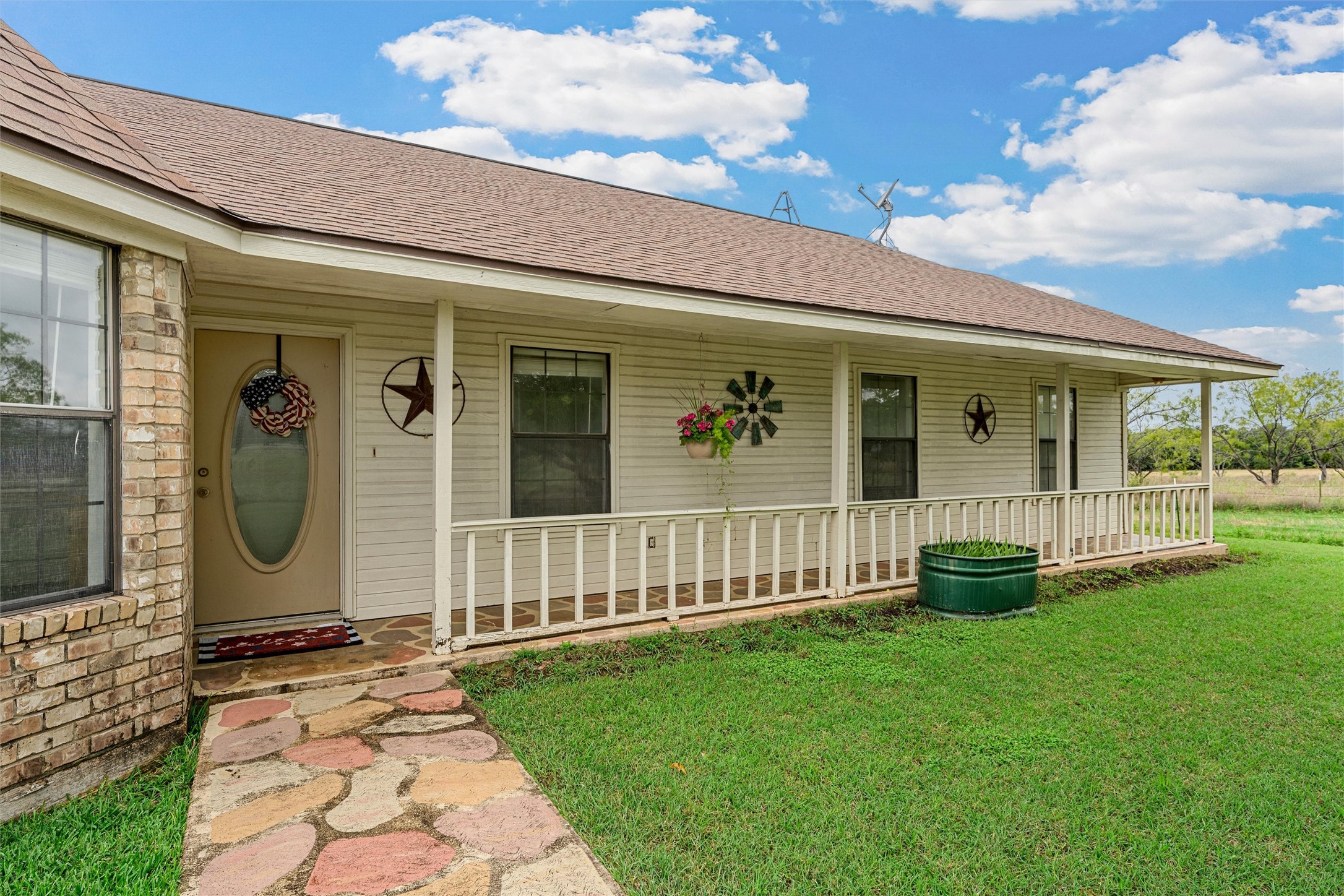 1777 Longhorn Parkway Axtell TX 76624