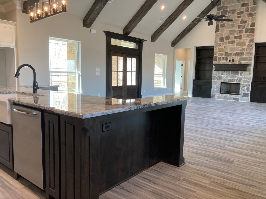 7081 Veal Station Weatherford TX 76085
