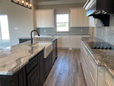 7081 Veal Station Weatherford TX 76085