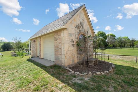 112 Waterfall Court Azle TX 76020