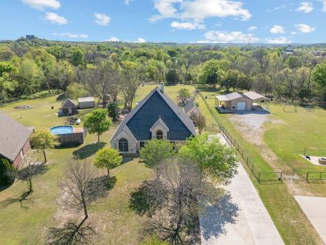 112 Waterfall Court Azle TX 76020