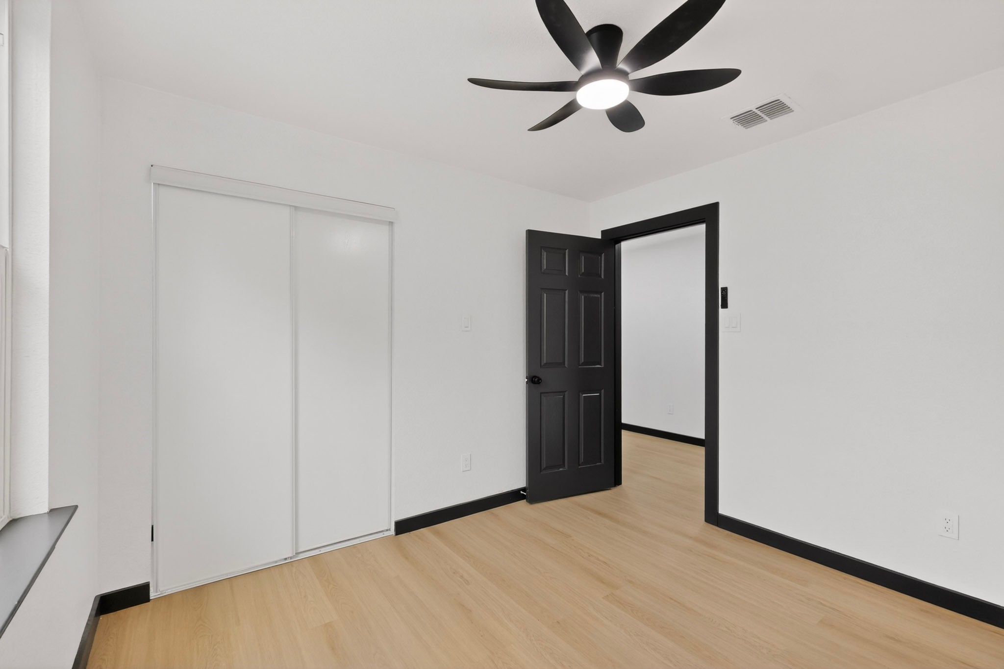 2518 Larry Drive Dallas TX 75228