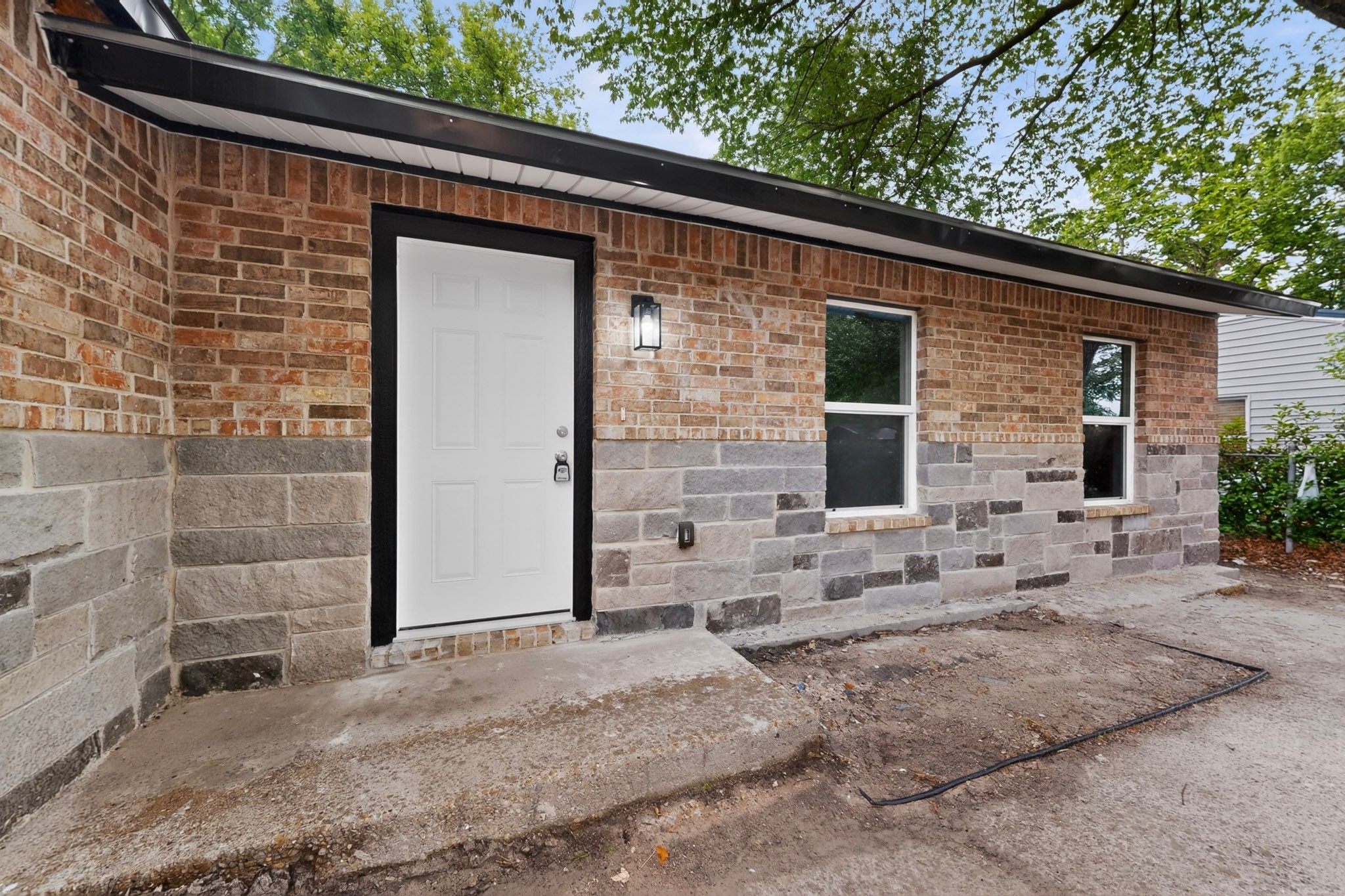 2518 Larry Drive Dallas TX 75228