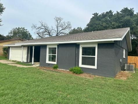 7329 Falmouth Drive Forest Hill TX 76140