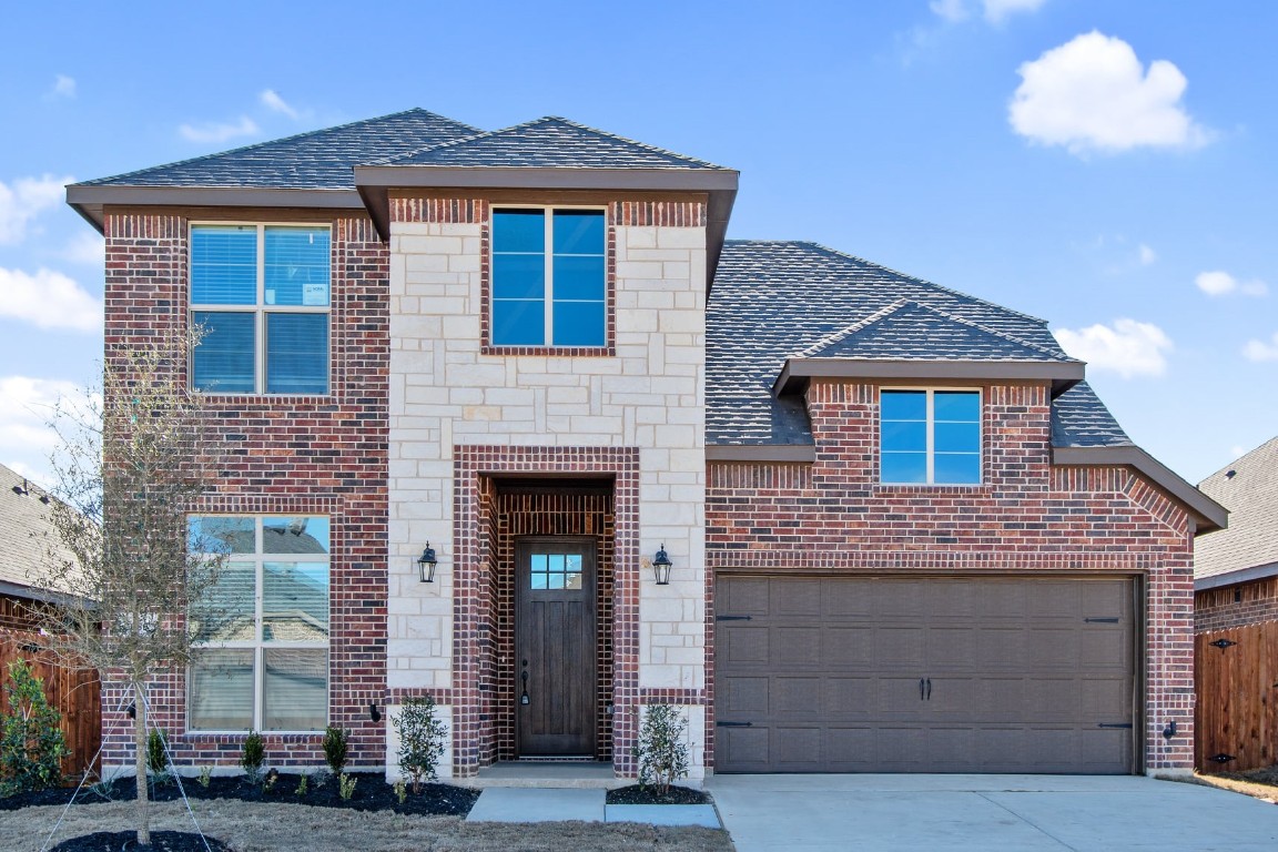 2639 Pelaw Lane Grand Prairie TX 75052