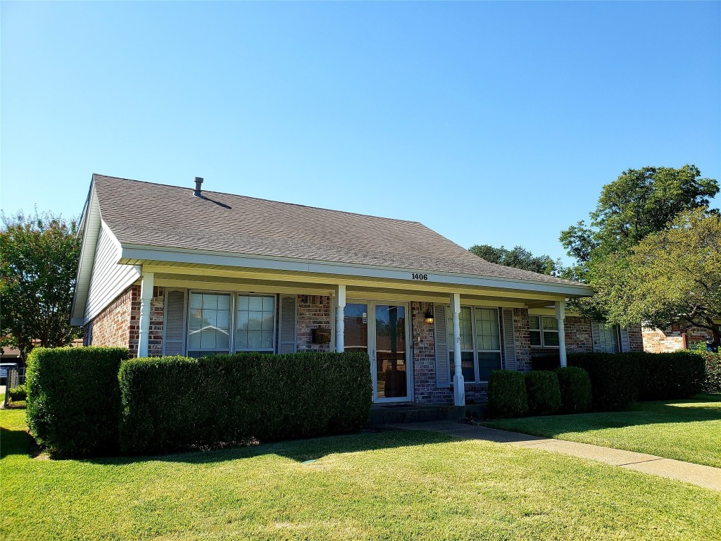 1406 Douglas Drive Garland TX 75041