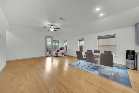 2725 Bechtol Street Garland TX 75042