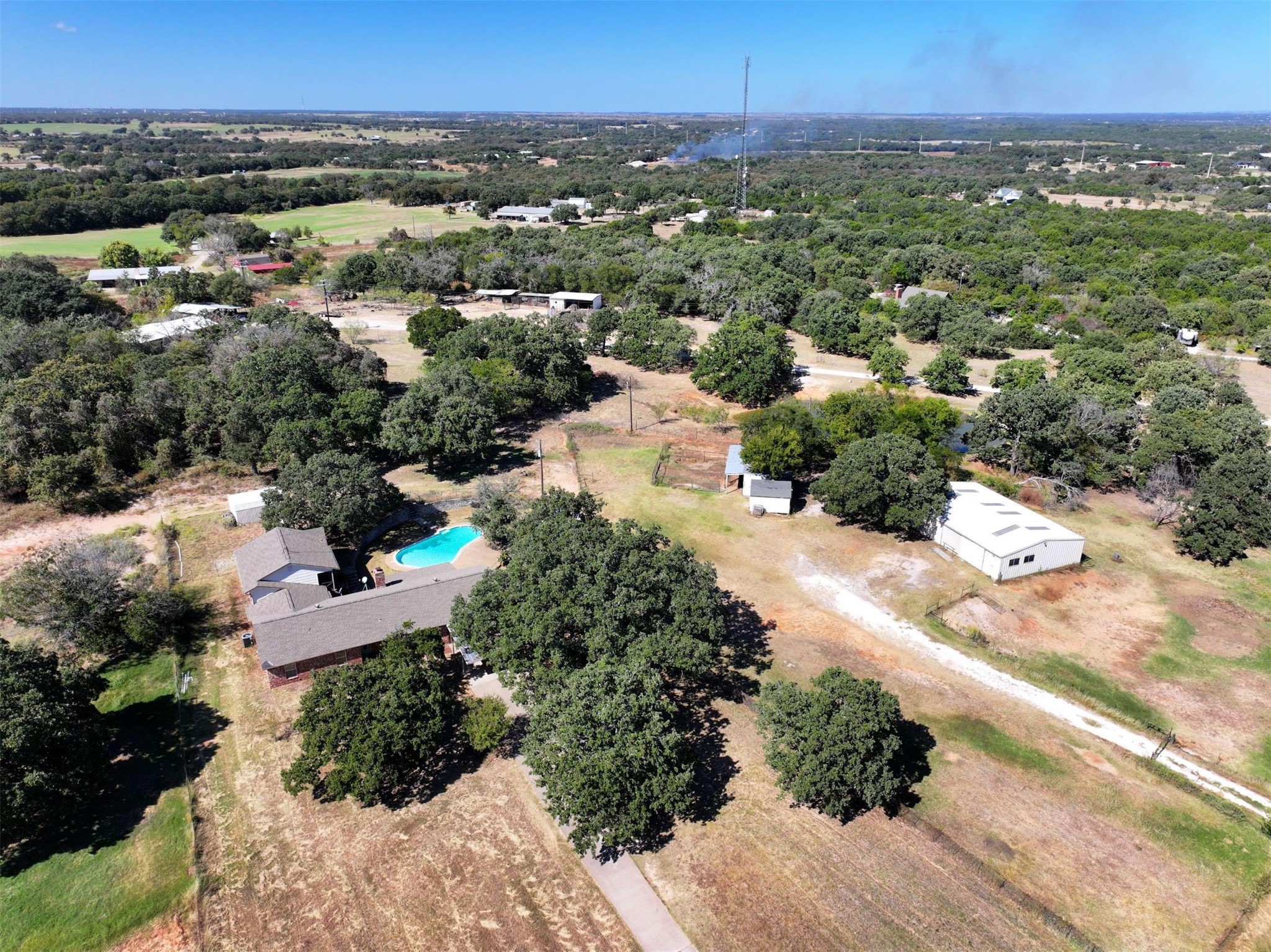 2700 Comanche Shadow Court Granbury TX 76048