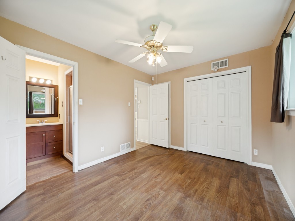 1419 Hillcrest Drive Sherman TX 75092