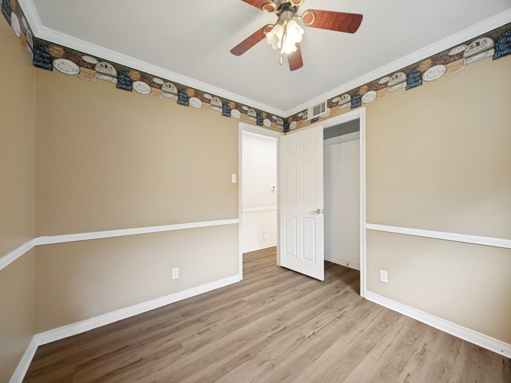 1419 Hillcrest Drive Sherman TX 75092