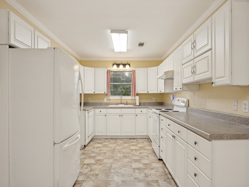 1419 Hillcrest Drive Sherman TX 75092